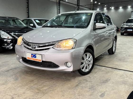TOYOTA ETIOS 1.5 XLS 16V FLEX 4P MANUAL TOYOTA ETIOS 1.5 XLS 16V FLEX 4P MANUAL